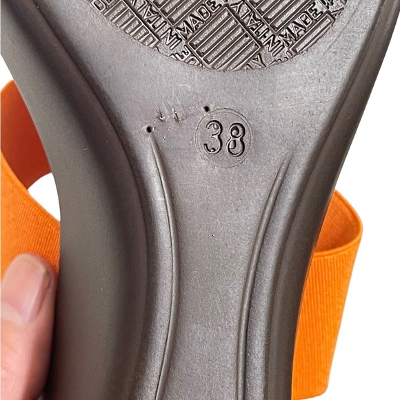 Patricia Green Wedge orange/brown Sandal size 38(8) - Picture 11 of 11